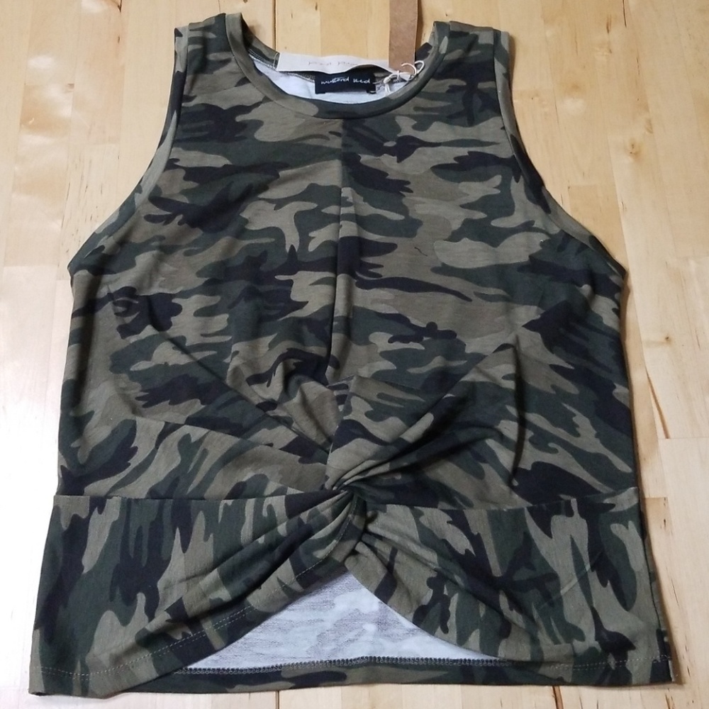 Womens camo tank top